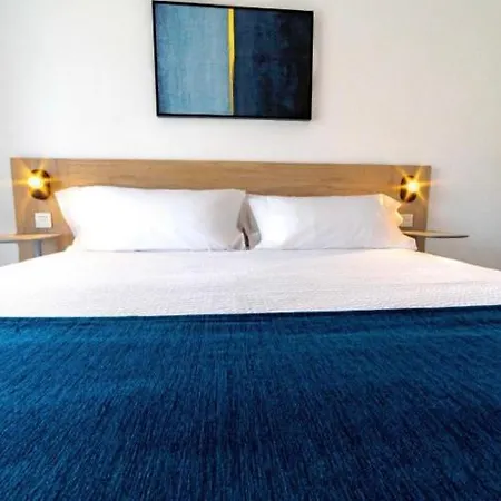 Apartment Gryf Deluxe In Centrum